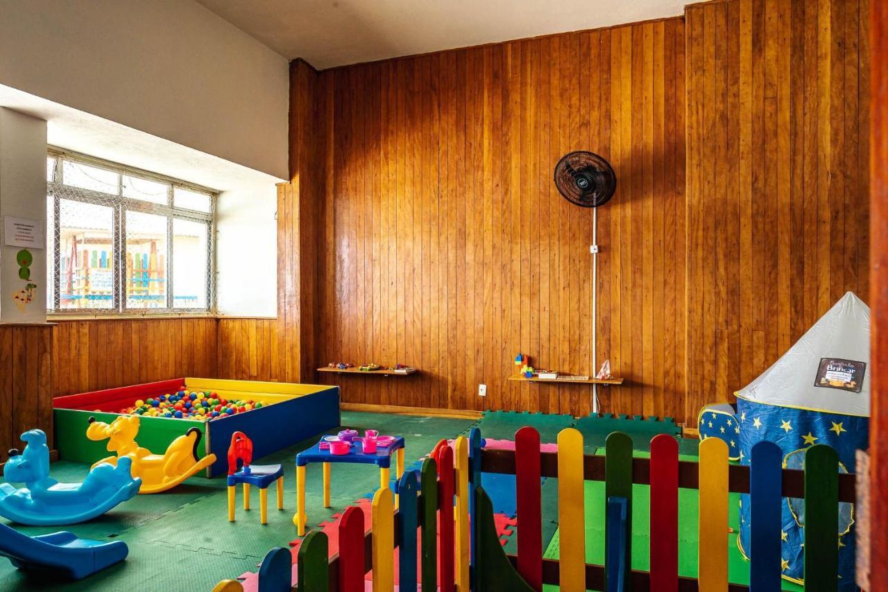 Studio, 5 Pessoas,20mt, Do Sonho, Pé Na Areia,100 Mb Wi-fi ,netflix,globoplay Liberados Apartamento