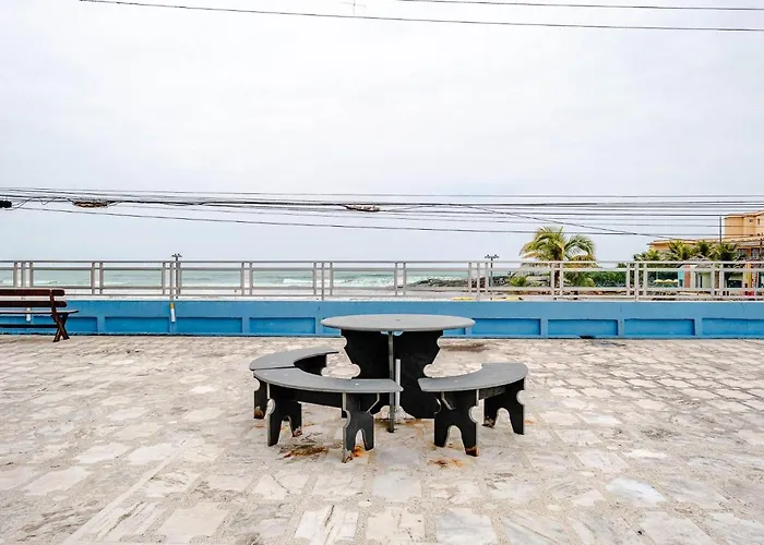 Apartamento, Ate 4 Pessoas,20 Metros Da Praia Do Sonho, Pe Na Areia,100 Mb Wi-Fi