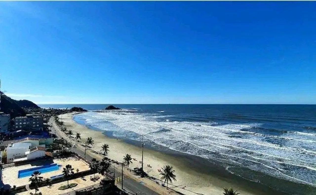 Apartamento, Ate 4 Pessoas,20 Metros Da Do Sonho, Pe Na Areia,100 Mb Wi-fi * Itanhaem